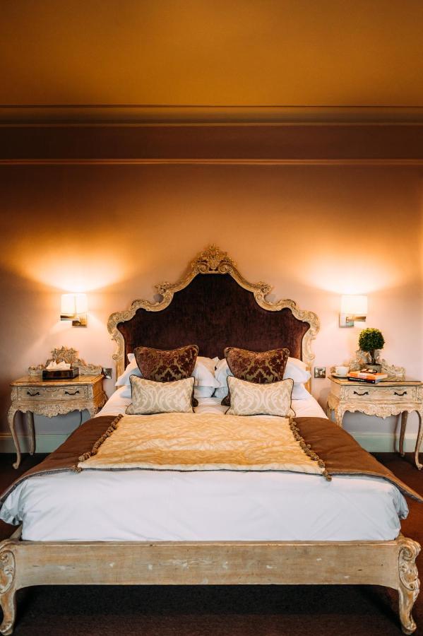 The Royal Hotel เคิร์กบีลอนสเดล ภายนอก รูปภาพ